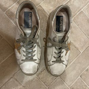 Golden Goose Superstar women’s shoes